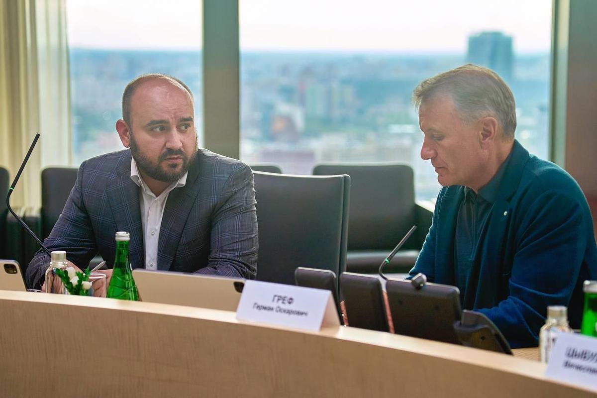 Главы Самарской области и Сбербанка провели рабочую встречу