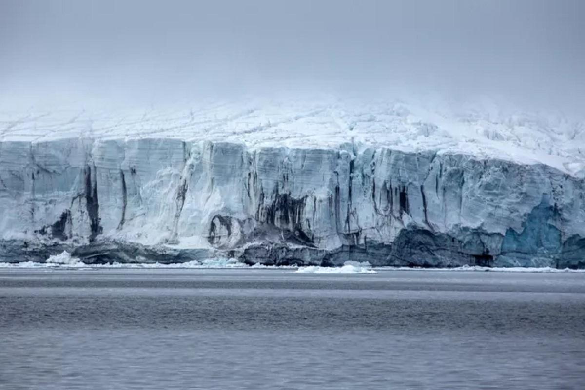 В Арктике зафиксировали небольшую тряску, вызванную обвалом тающих ледников