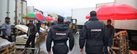 В Свердловской области полиция предупредила нелегальных мигрантов о высылке из России