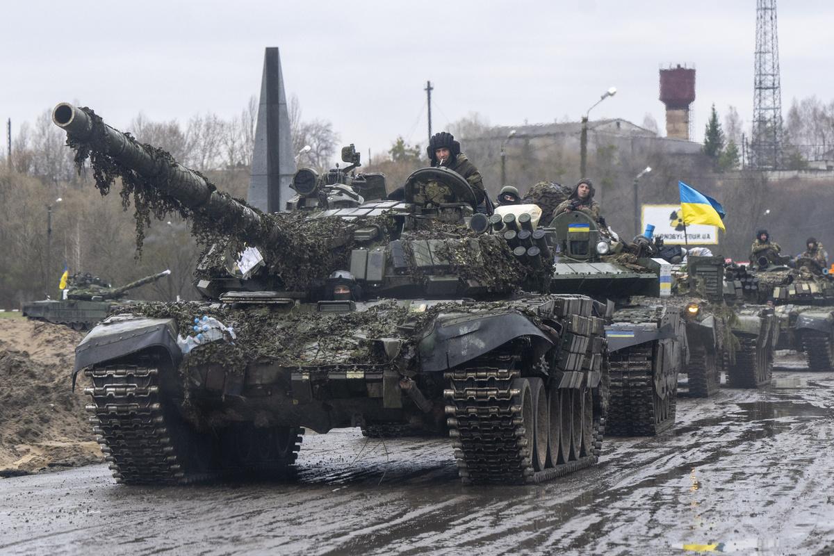 На Украине строят трехуровневую линию обороны для сдерживания ВС РФ