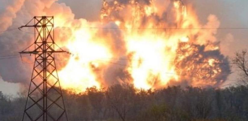 В украинском Никополе взрыв повредил электросети и солнечные панели