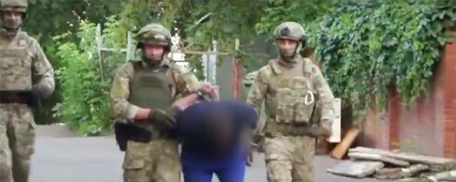 В Красноярске спецназ задержал банду, похитившую 10 млн рублей