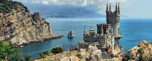 Крым обошел Турцию по количеству российских туристов в бархатный сезон