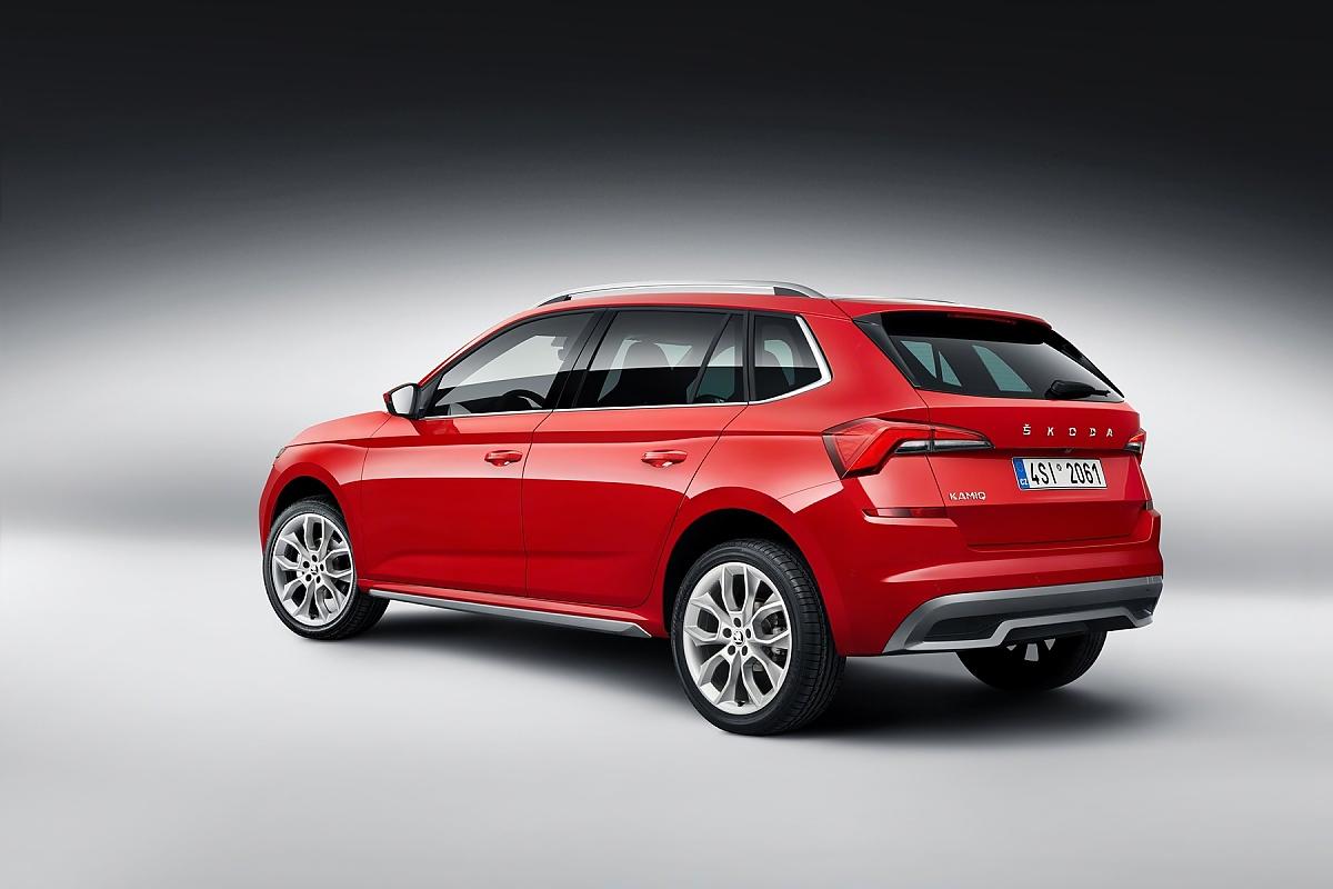 На авторынке России возобновили продажи кроссоверов Skoda Kamiq за 1,93 млн рублей