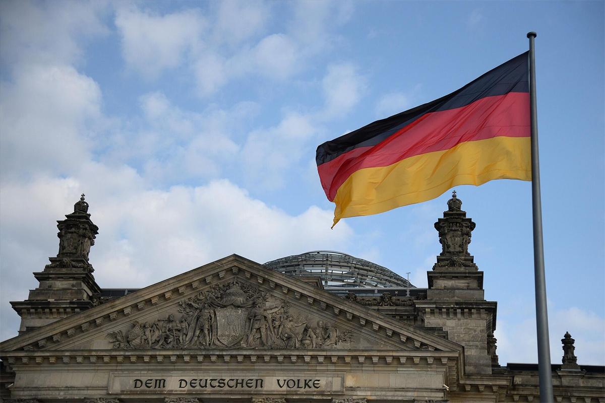 Немецкие политики выступили за начало переговоров с Россией