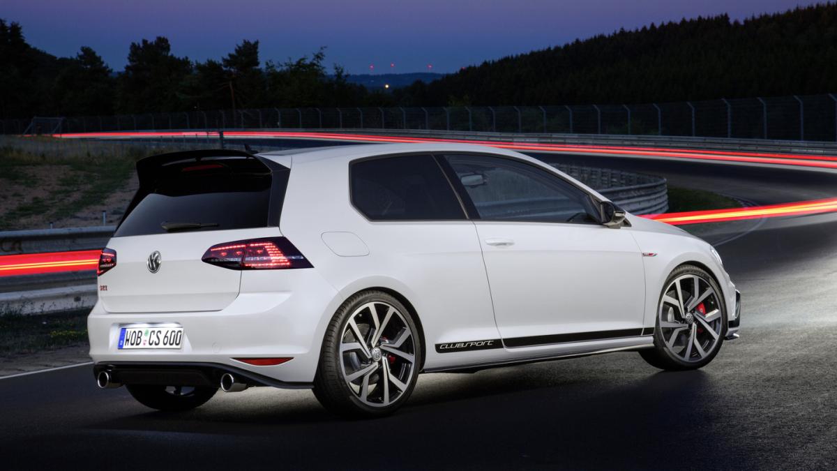 Volkswagen Golf GTI нового поколения получит гибридный мотор