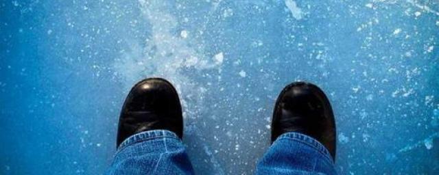Во Владимирской области 18-летний студент спас провалившегося под лед мальчика