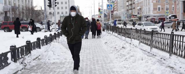 Вирусолог Чумаков назвал условие для введения локдауна в России в январе