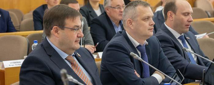 Андрей Луценко представил нового главу комитета ЗСО Михаила Ананьина