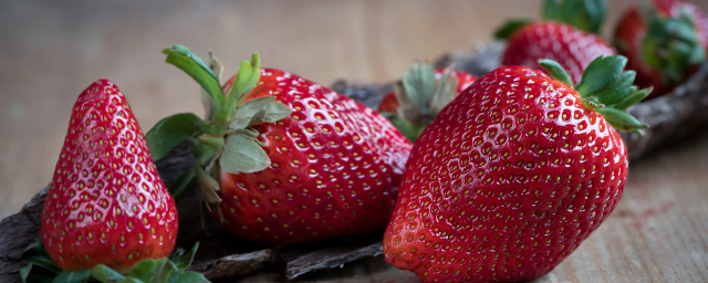 Иммунолог Жукова рассказала, сколько нужно есть в сутки свежих фруктов и ягод
