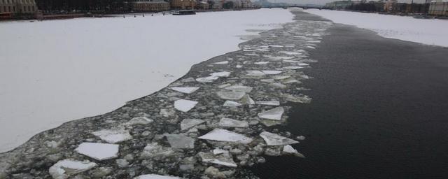 Власти Петербурга до 15 марта могут продлить запрет выхода на лед