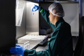 В московские больницы скоро поступит препарат, предназначенный для лечения 13 видов онкологии