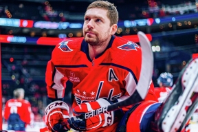 Washington forward Kuznetsov to undergo NHL hockey player assistance programme