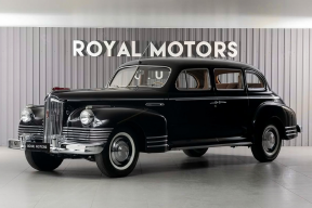 Отреставрированный лимузин ЗИС 110 1957 года удивил Москву ценой почти как Rolls Royce