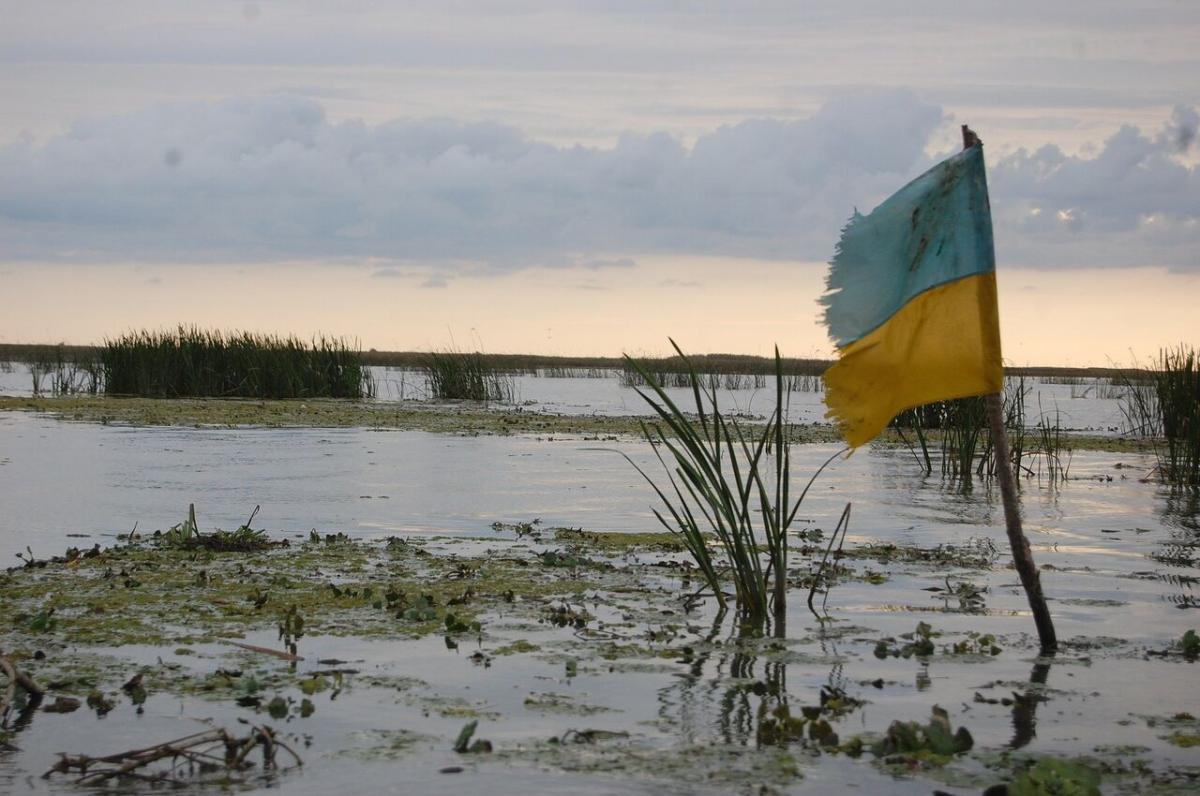 Одевайся в секонде, молись тихо и беги незаметно, чтобы «людолов» не поймал. Зона безнадеги – так теперь называют Киев его жители