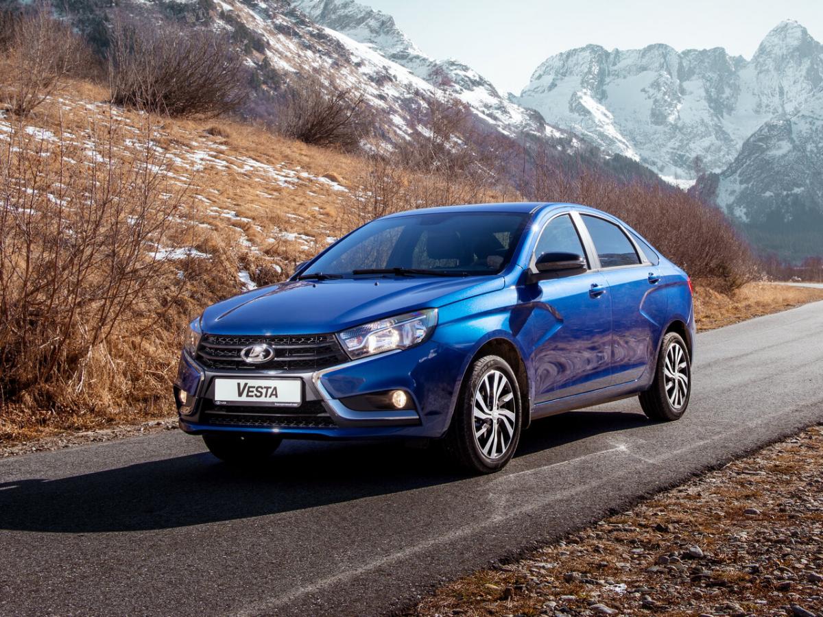 Прошивка автоваза. Lada (ВАЗ) Vesta 2020. Лада Веста GFL. Chery Arrizo 8. Цена Весты в 2015 году.