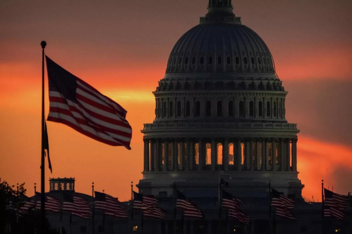 Трамп устанавливает антирекорд: шатдауны продолжают бушевать