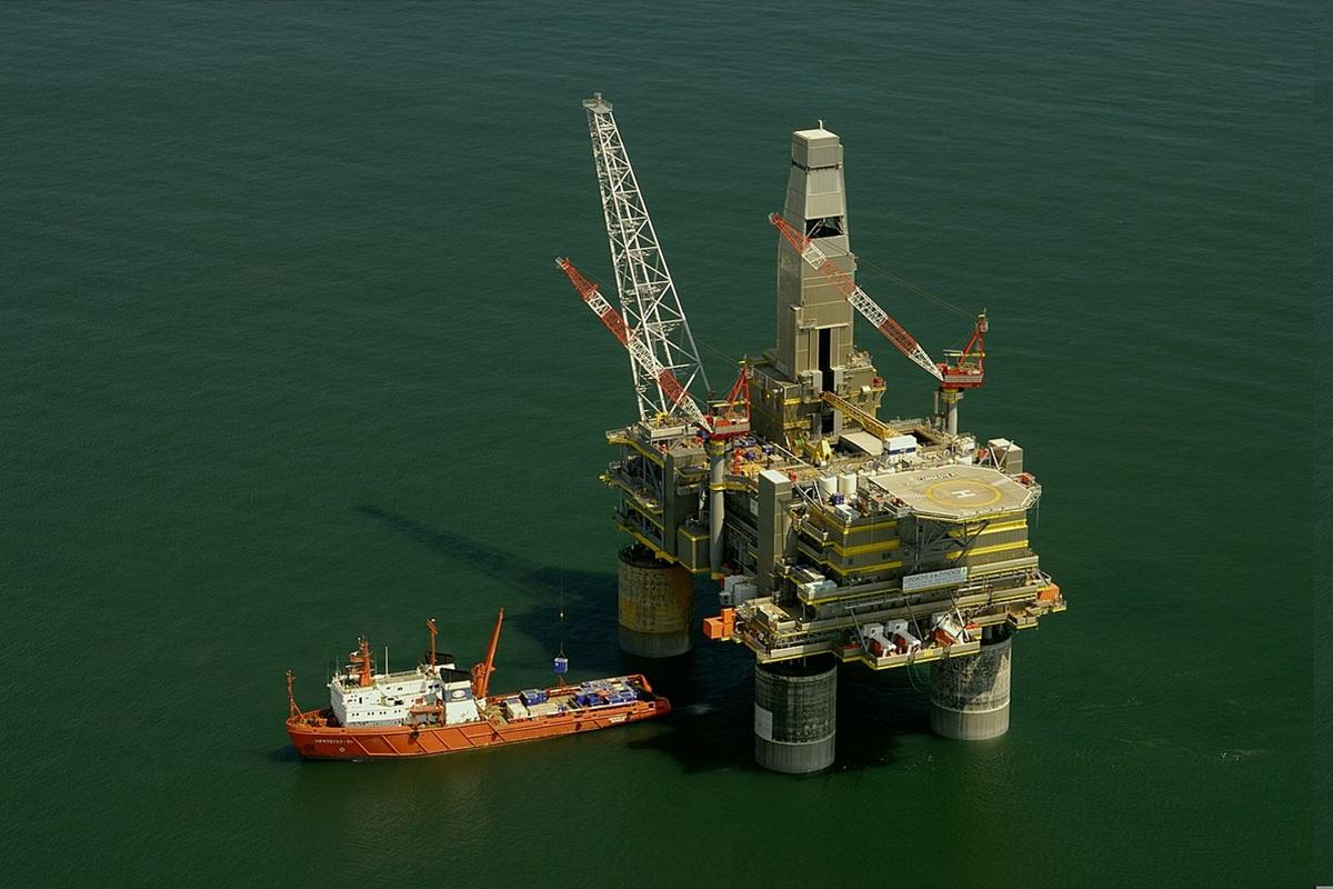 Вашингтон продлил санкционные исключения для нефтегазового проекта «Сахалин-2»