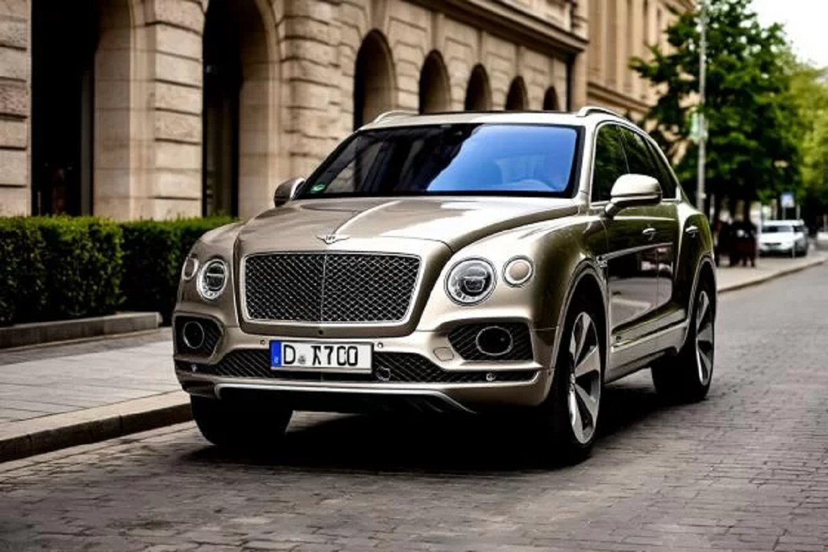 Новый внедорожник Bentley Torcal разделит премиальную платформу с Porsche