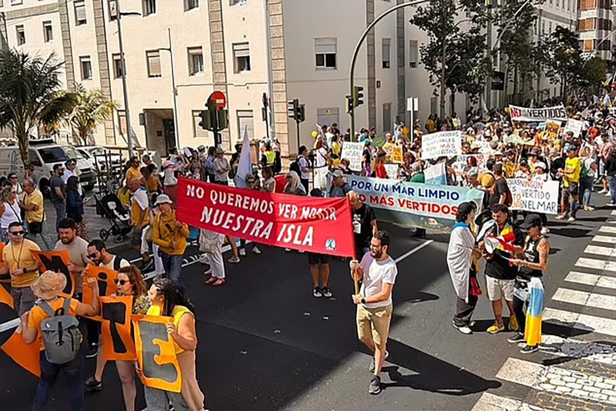 Жители Испании восстали против туристов и вышли на митинги
