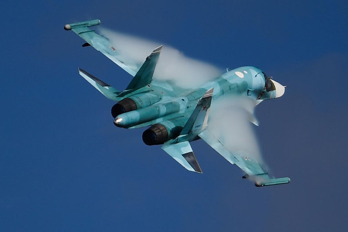 Минобороны: При крушении Су-34 в горной местности Северной Осетии погиб экипаж