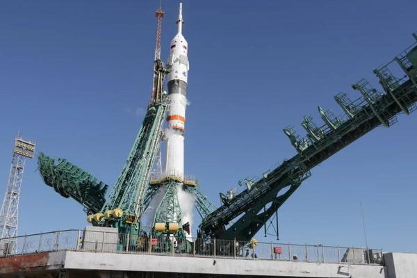 Запуск космического корабля «Союз МС-25» отменён в последний момент