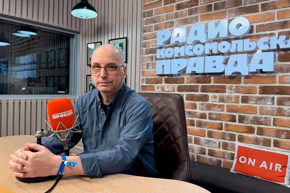 «Америка построила Советский Союз 2.0»: Ник Перумов — о диктате меньшинств и вере Запада в безнаказанность