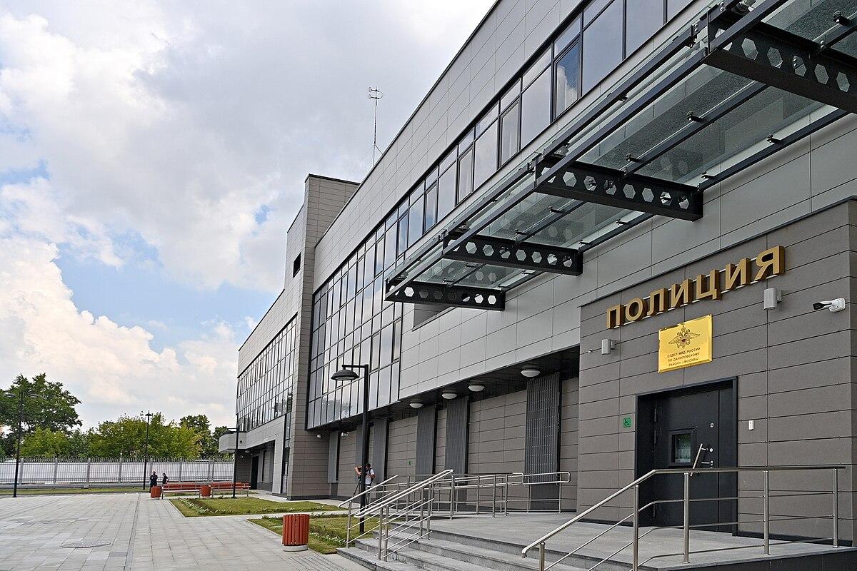 Четыре миллиона рублей в семейный бизнес стоили новосибирскому чиновнику должности