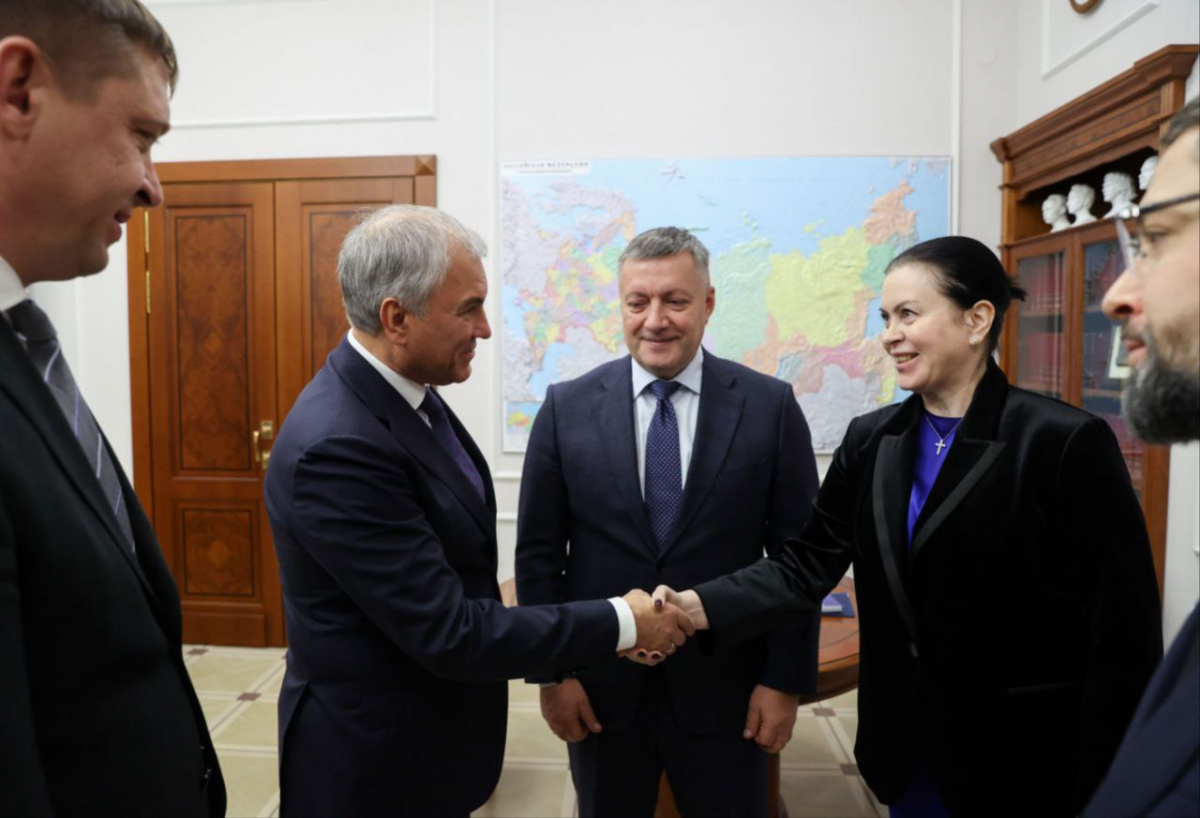 Губернатор Игорь Кобзев обсудил со спикером Госдумы Вячеславом Володиным меры поддержки участников СВО и экотуризм в Иркутской области