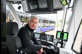 Мэр Москвы Сергей Собянин дал старт движению по маршруту первого беспилотного трамвая