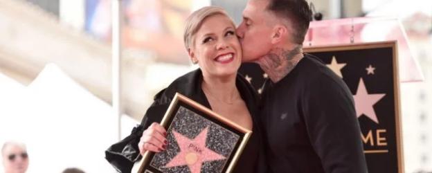 Певица Pink удостоена звезды на голливудской «Аллее славы»