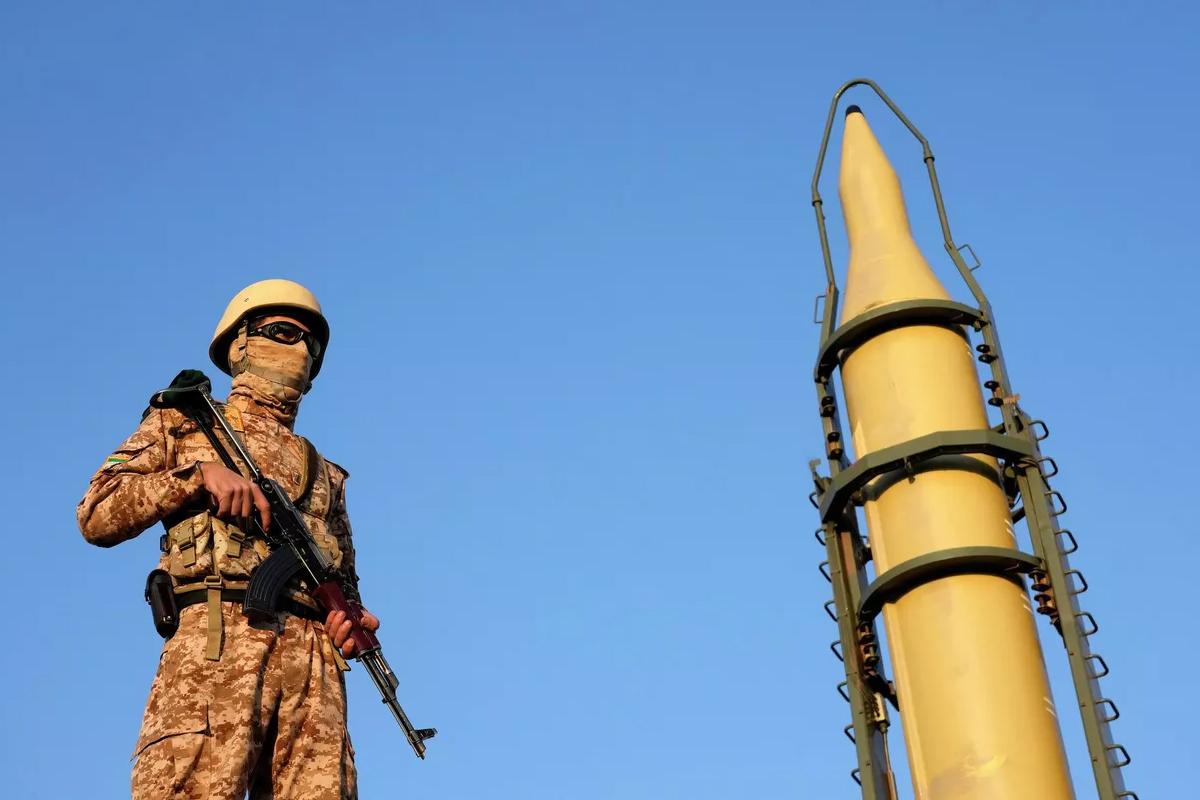 Разведка Ирана получила секретные данные об израильских военных центрах