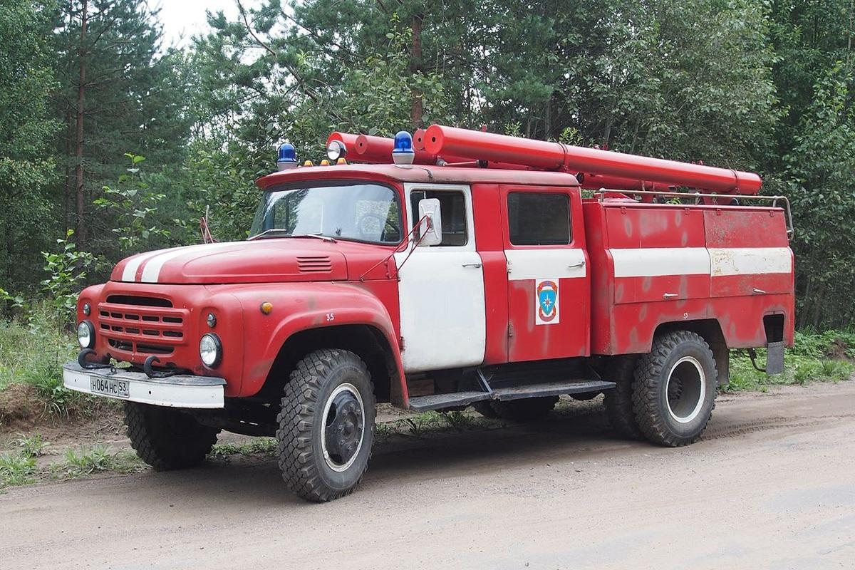 В Подпорожье злоумышленник поджёг склад с гуманитарной помощью для Курской области