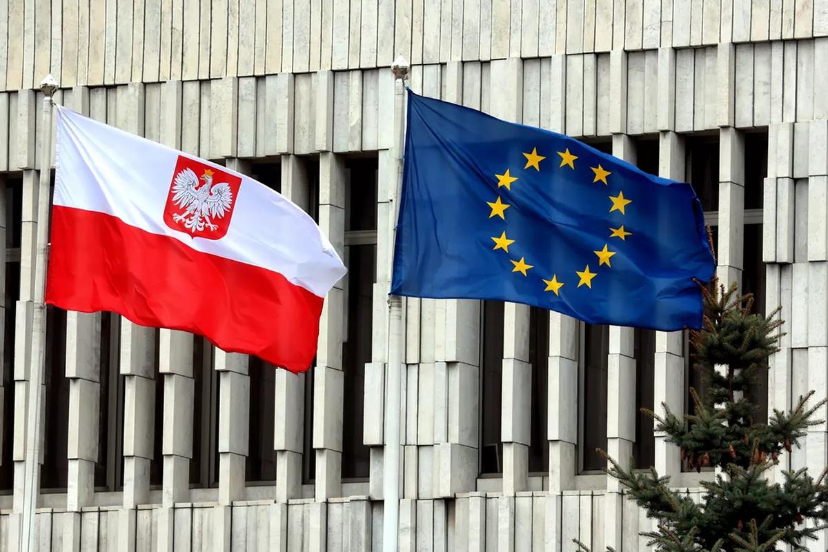 В Польше заявили о фактической войне с Россией в киберпространстве