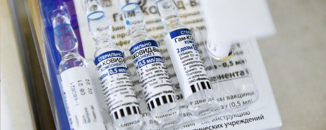 Россия в следующем году сможет произвести 2 млрд доз вакцин от коронавируса