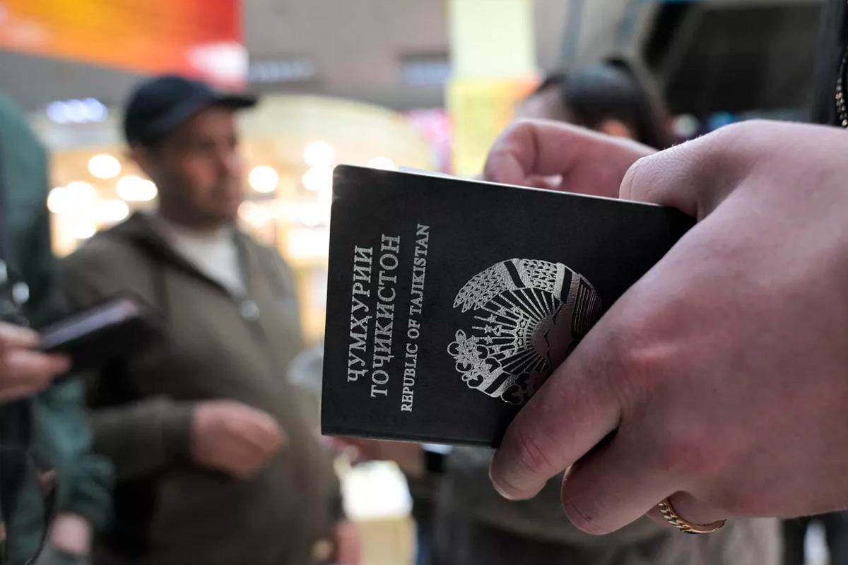 В Чувашии запретили мигрантам работать в ряде отраслей с 2025 года