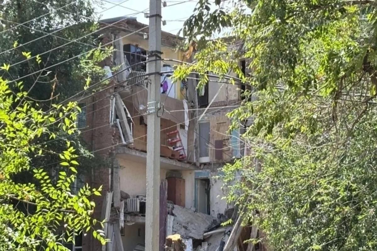 В Астраханской области пересмотрят список аварийных домов после ЧП