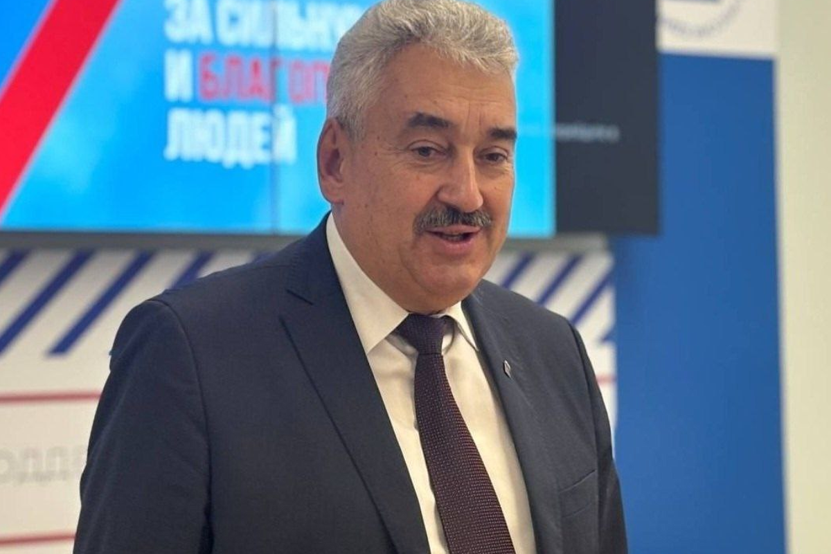 Спикер Госсовета Чувашии Леонид Черкесов: Наши общие усилия делают Россию еще сильнее и могущественнее