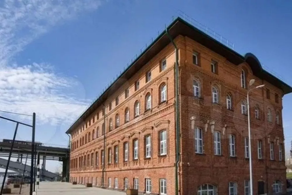 В Нижнем Новгороде гостиницу конца XIX века продают за 360 млн рублей