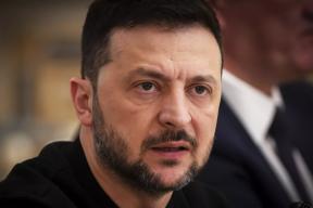 Половина обращений к подполью требует расправы над Зеленским