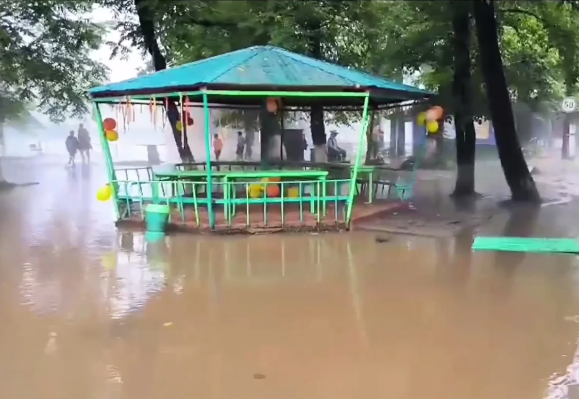 В Приморье эвакуируют детей из-за паводка