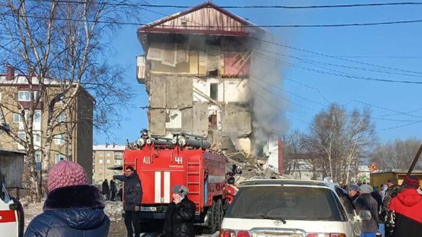 Четверо погибших нашли под завалами взорвавшегося дома на Сахалине, среди них двое детей