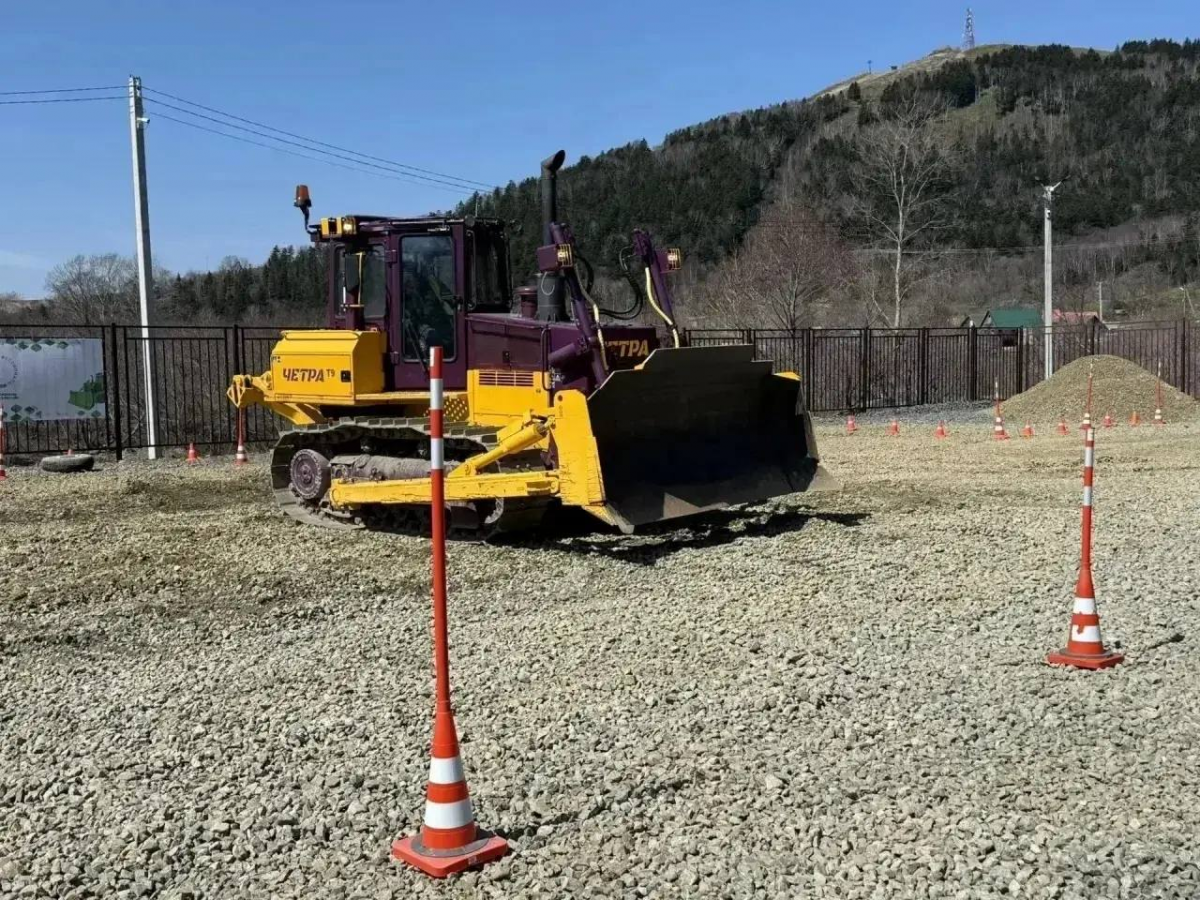 Губернатор Сергей Носов: Студент Магаданского горного техникума завоевал бронзу на межрегиональном этапе чемпионата «Профессионалы» в Южно-Сахалинске