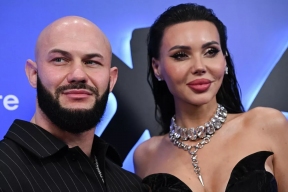 «Аккаунт Оксаны взломали мошенники»: уехавший в Израиль Джиган рассказал о проблемах жены