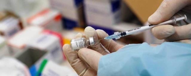Pfizer допускает регистрацию своей вакцины в России