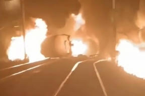 Стало известно, почему задерживается поезд из Тюмени в Санкт-Петербург