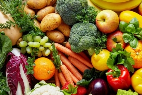 На Камчатке наложили арест на овощи и фрукты на оптовой базе из-за иерсиниоза