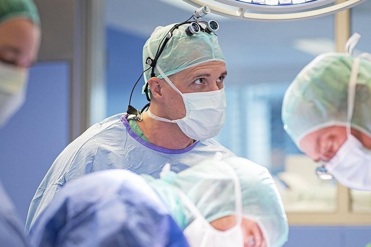 Хирурги Ростова-на-Дону удалили у женщины после родов 40 опухолей в матке