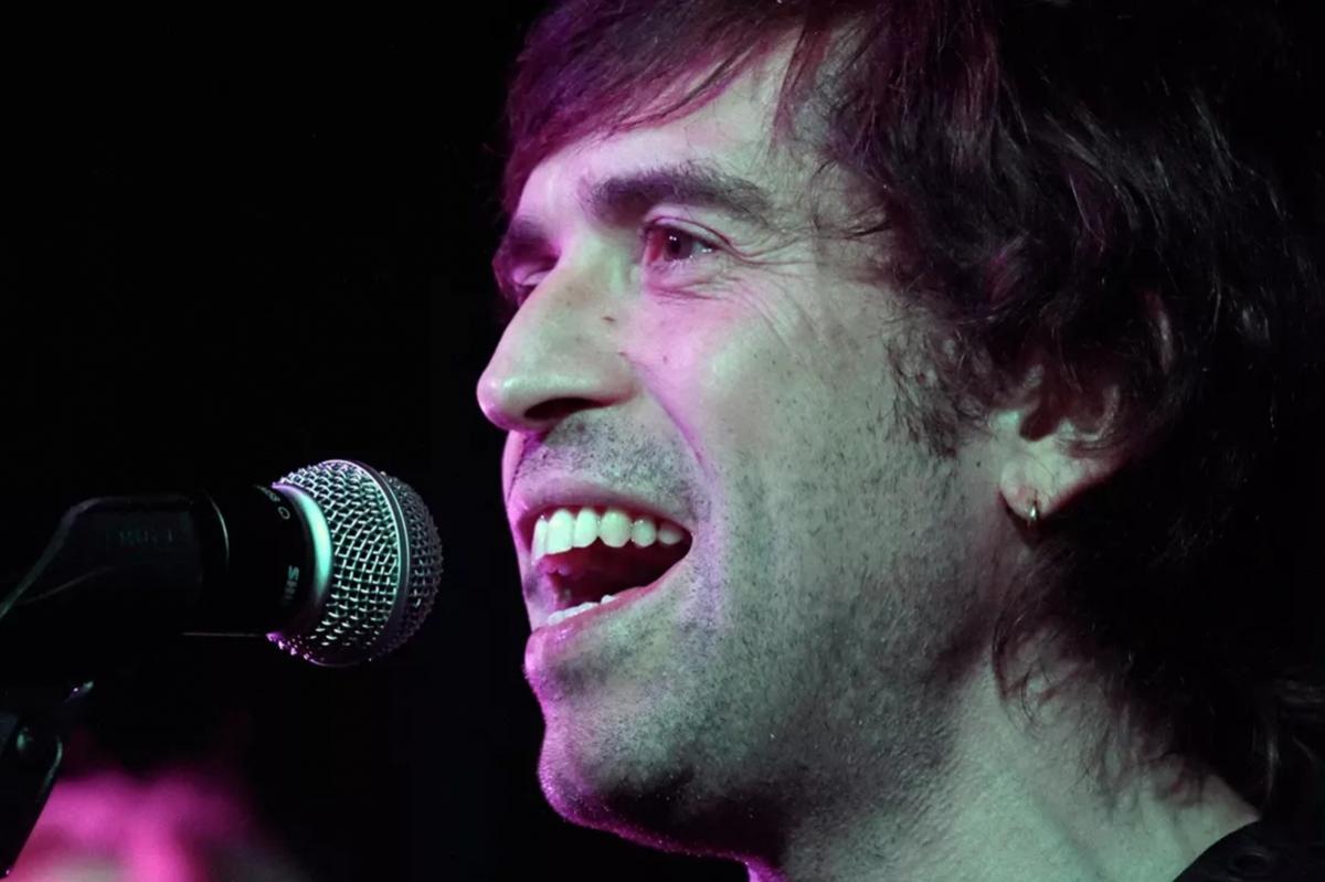 Загородный дом Покровского* с бомбоубежищем переоформили на жену после признания певца иноагентом