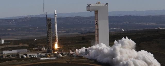 Ракета Atlas V вывела на орбиту спутник связи NASA